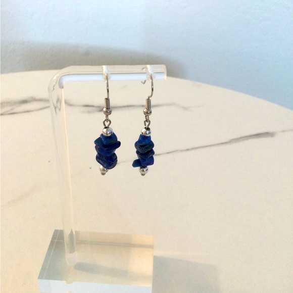 Blue Stone Chip Earrings - Picture 5 of 5